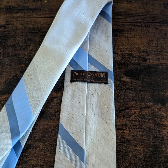 Pierre Cardin tie - Picture 2 of 2